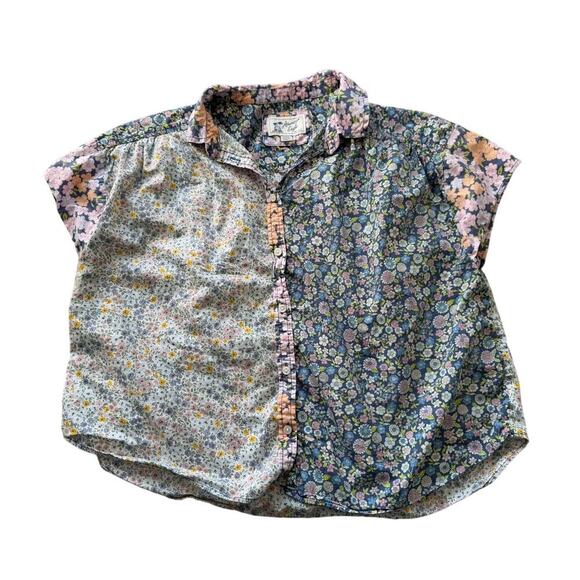 American Eagle lightweight button up Blouse/Shirt, floral print, size Medium - Picture 1 of 6